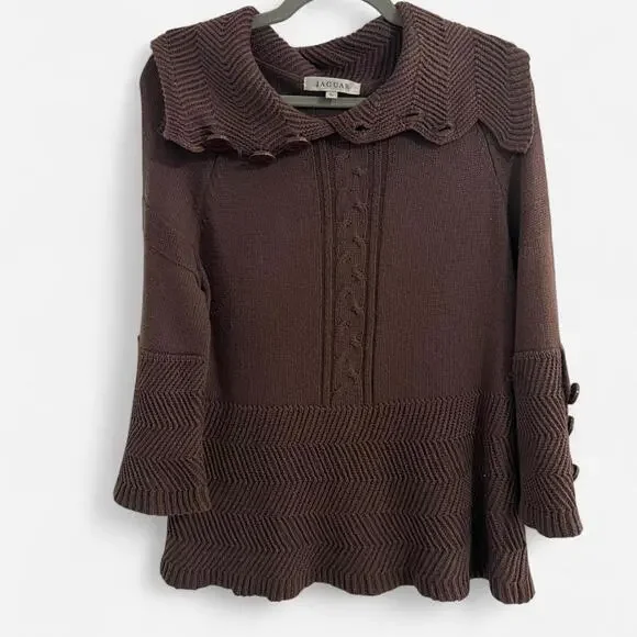 Cozy vintage knit sweater top from “Jaguar” with bell sleeves + button details - Picture 7 of 7
